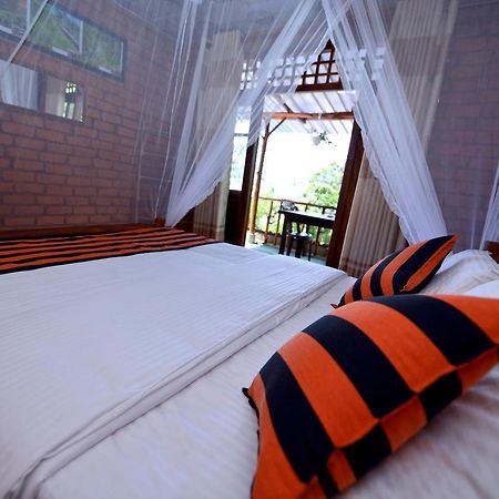 Apurvi Homestay Ella Ngoại thất bức ảnh