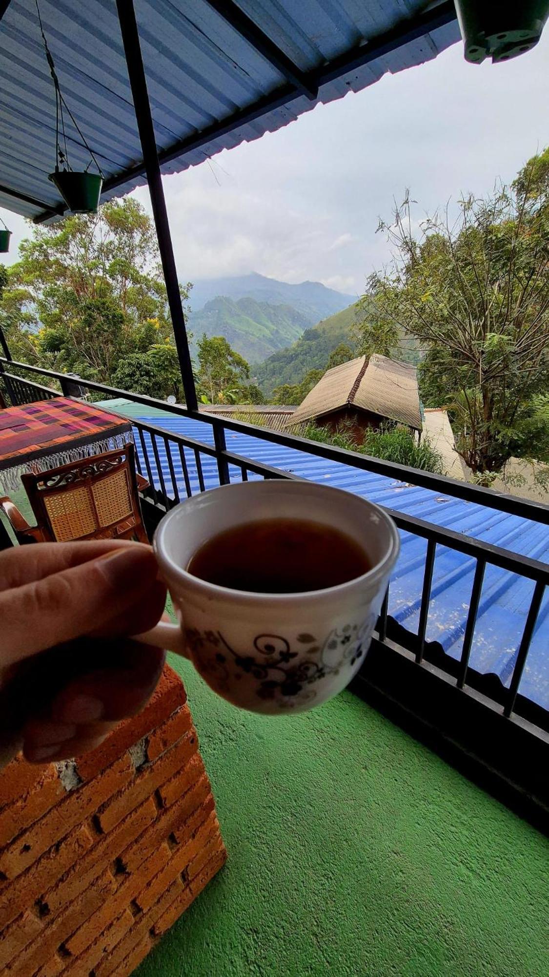 Apurvi Homestay Ella Phòng bức ảnh