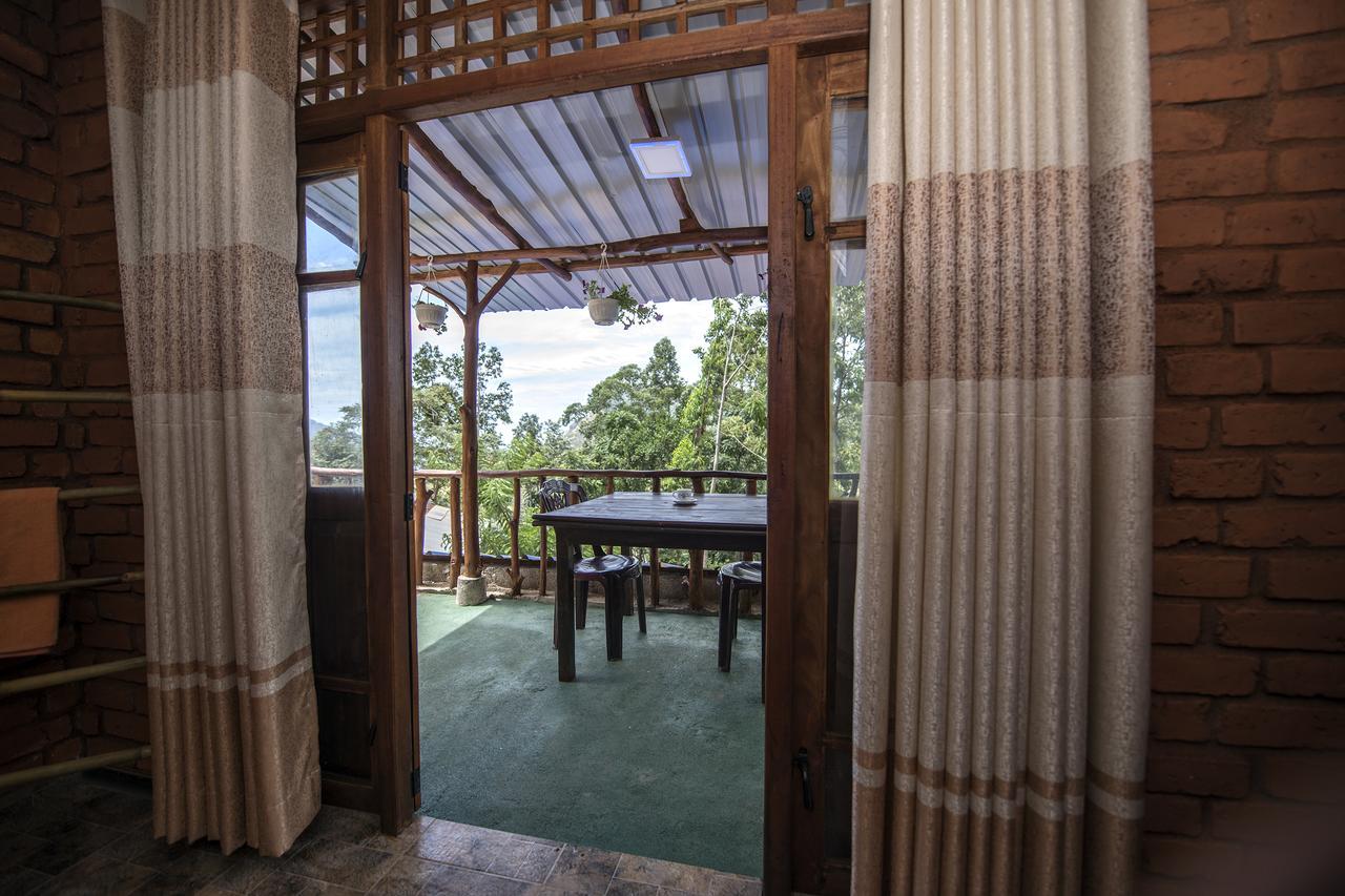 Apurvi Homestay Ella Ngoại thất bức ảnh