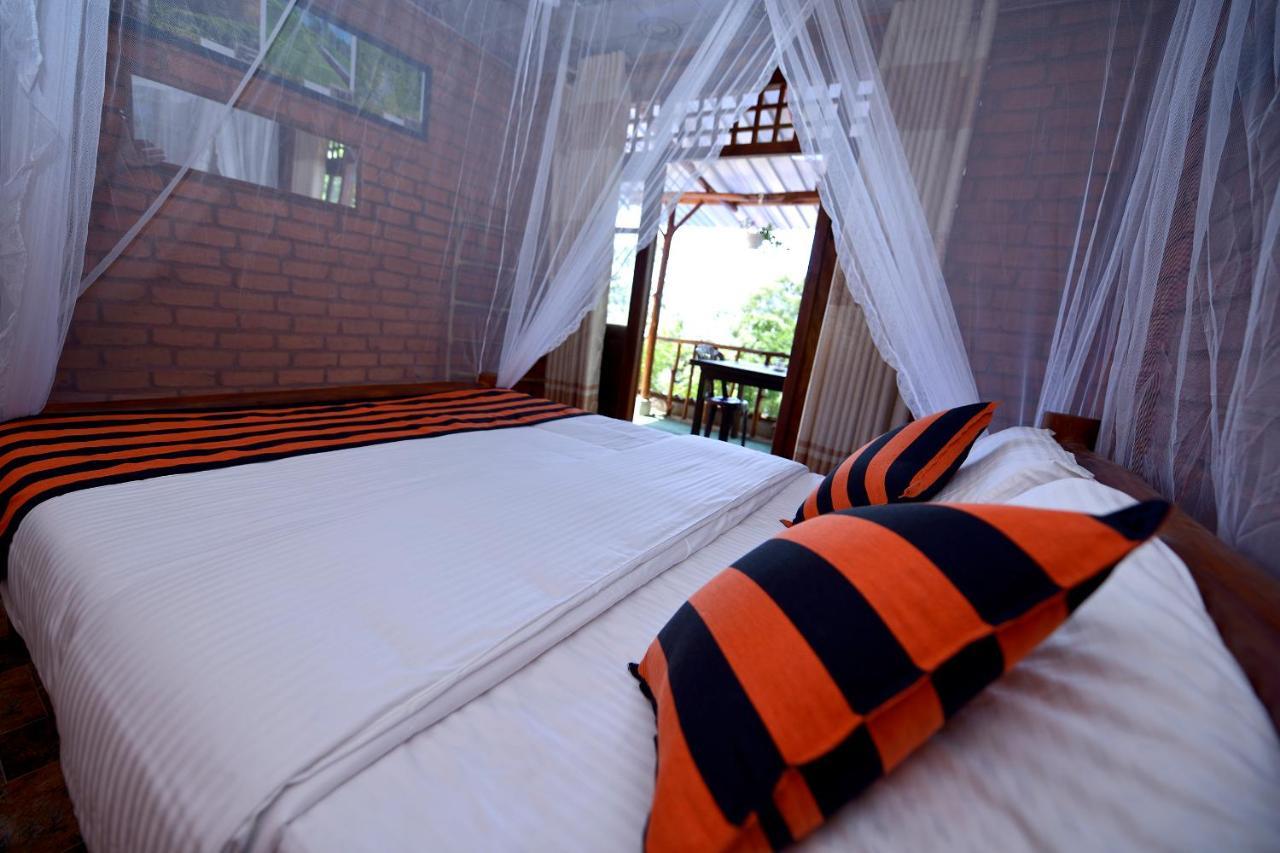 Apurvi Homestay Ella Ngoại thất bức ảnh